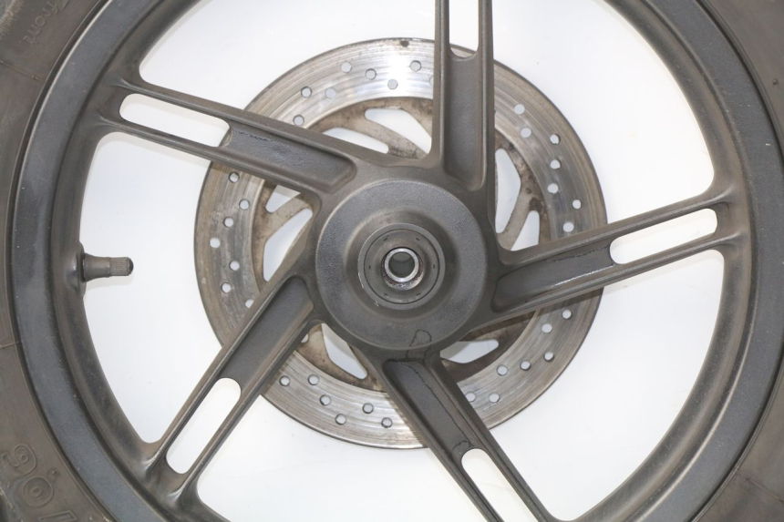 photo de CERCHIO ANTERIORE HONDA PCX (JF47) 125 (2012 - 2013) - Stato della superficie e materiale