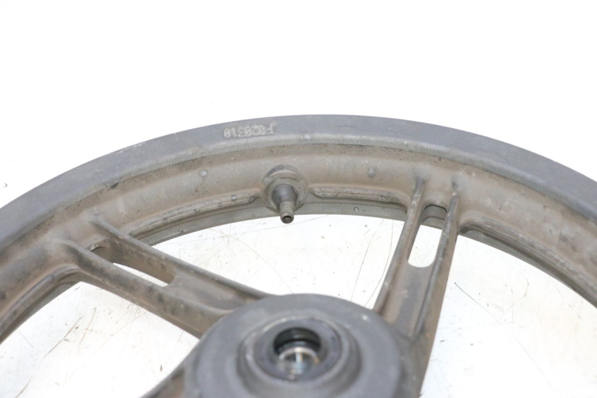 photo de CERCHIO ANTERIORE HONDA PCX (JF57/JF64) 125 (2014 - 2018) - Stato della superficie e materiale