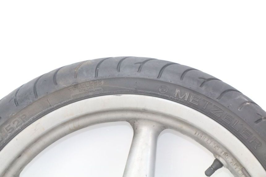 photo de CERCHIO ANTERIORE KYMCO PEOPLE 250 (2004 - 2008) - Stato della superficie e materiale