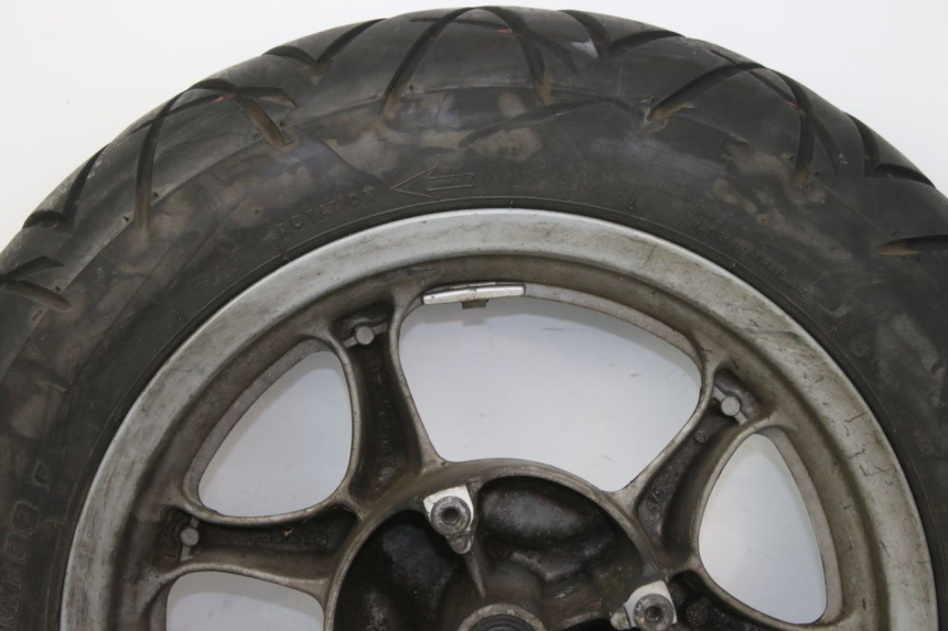 photo de CERCHIO ANTERIORE HONDA PES PS I 125 (2006 - 2012) - Caratteristiche distintive