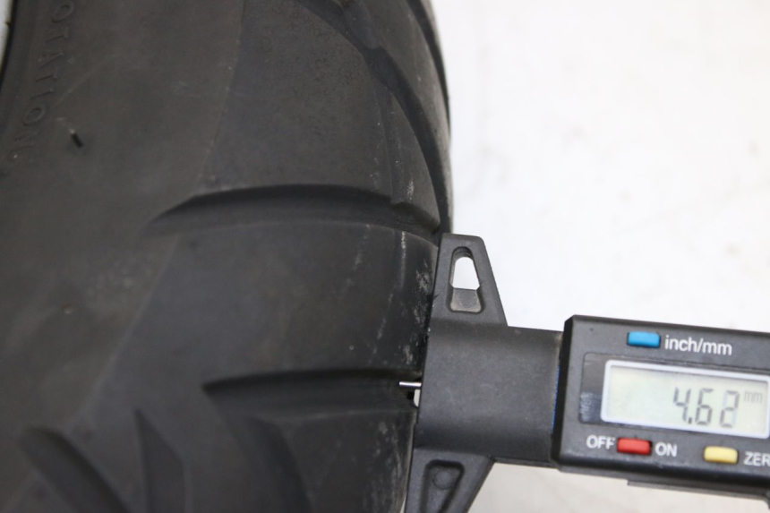 photo de CERCHIO ANTERIORE HONDA PES PS I 125 (2006 - 2012) - Zoom sui componenti