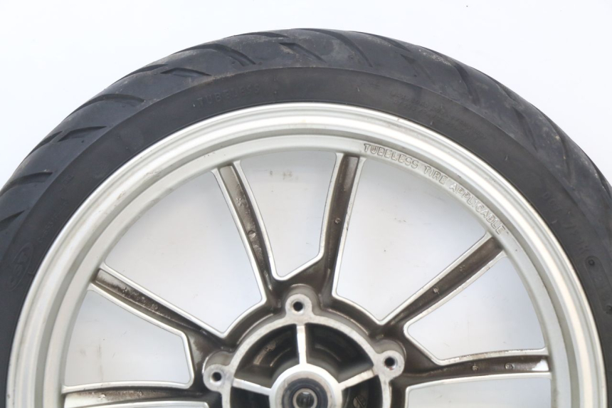 photo de CERCHIO ANTERIORE PEUGEOT BELVILLE 125 (2017 - 2021) - Stato della superficie e materiale