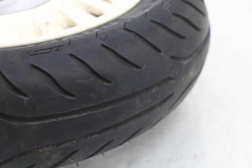 photo de CERCHIO ANTERIORE PEUGEOT DJANGO 125 (2014 - 2017) - Primo piano ad alta risoluzione