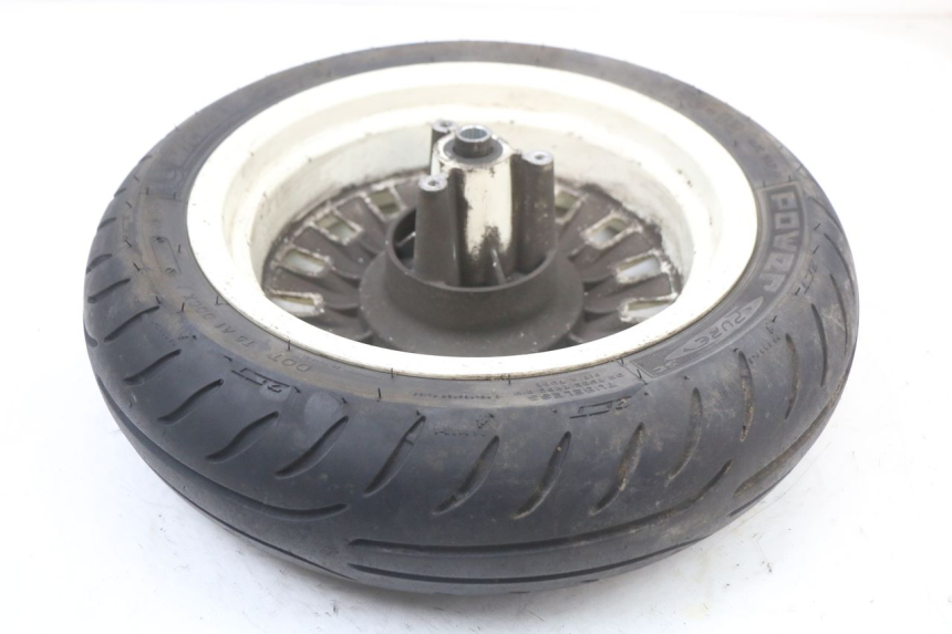 photo de CERCHIO ANTERIORE PEUGEOT DJANGO 125 (2014 - 2017) - Dettagli dei punti di fissaggio