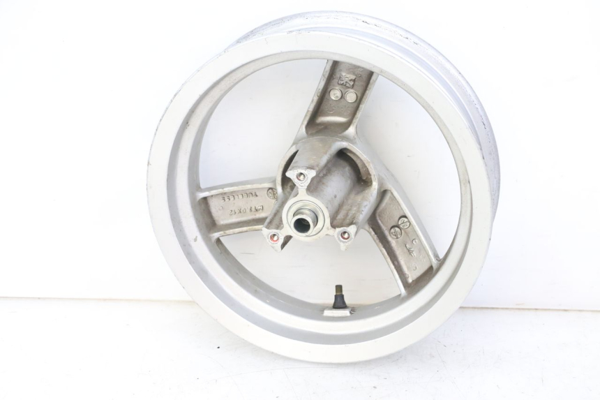 photo de CERCHIO ANTERIORE PEUGEOT VIVACITY 125 (2010 - 2017) - Primo piano tecnico