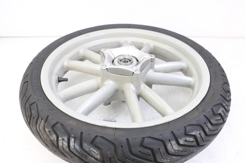 photo de CERCHIO ANTERIORE PIAGGIO BEVERLY 125 (1998 - 2005) - Primo piano tecnico