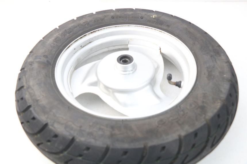 photo de CERCHIO ANTERIORE VASTRO R-ONE 4T 50 (2014 - 2022) - Primo piano tecnico