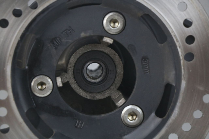 photo de CERCHIO ANTERIORE RED ELECTRIC RED E PRO 1 (2017 - 2019) - Altra angolazione