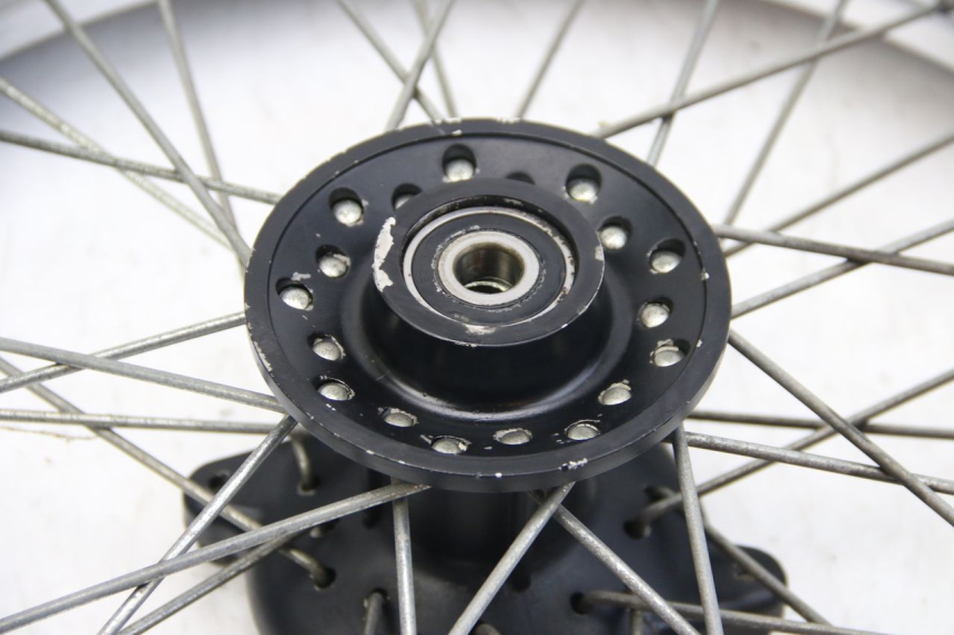 photo de CERCHIO ANTERIORE HYOSUNG RT KARION 125 (2003 - 2007) - Foto prodotto supplementare