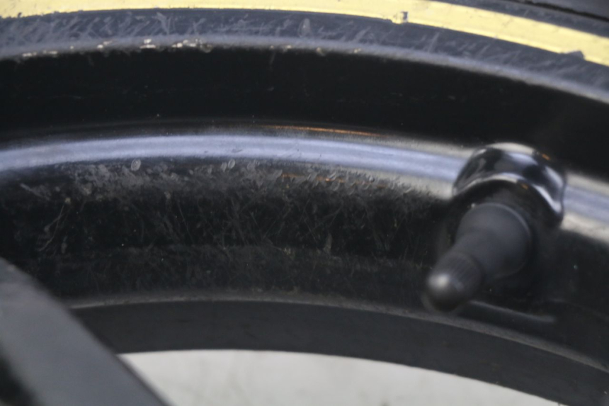 photo de CERCHIO ANTERIORE GILERA RUNNER SP 50 (2009 - 2017) - Dettagli dei punti di fissaggio