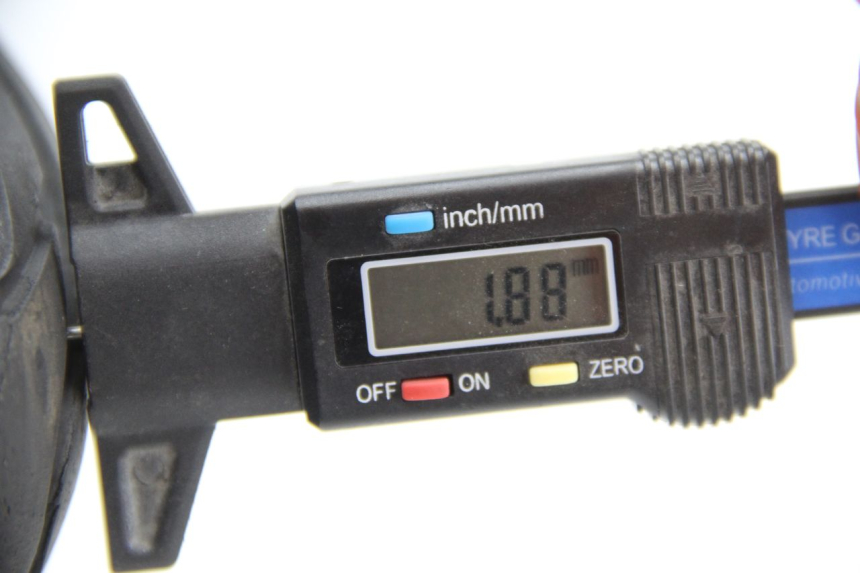 photo de CERCHIO ANTERIORE JM MOTORS SC 4T 50 (2018 - 2021) - Stato della superficie e materiale