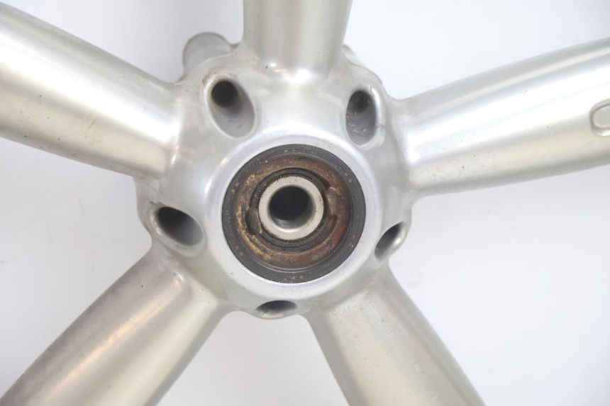 photo de CERCHIO ANTERIORE APRILIA SCARABEO GT 125 (1999 - 2007) - Altra angolazione