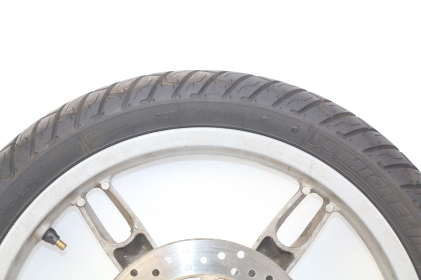 photo de CERCHIO ANTERIORE APRILIA SCARABEO 100 (2003 - 2012) - Zoom sui componenti