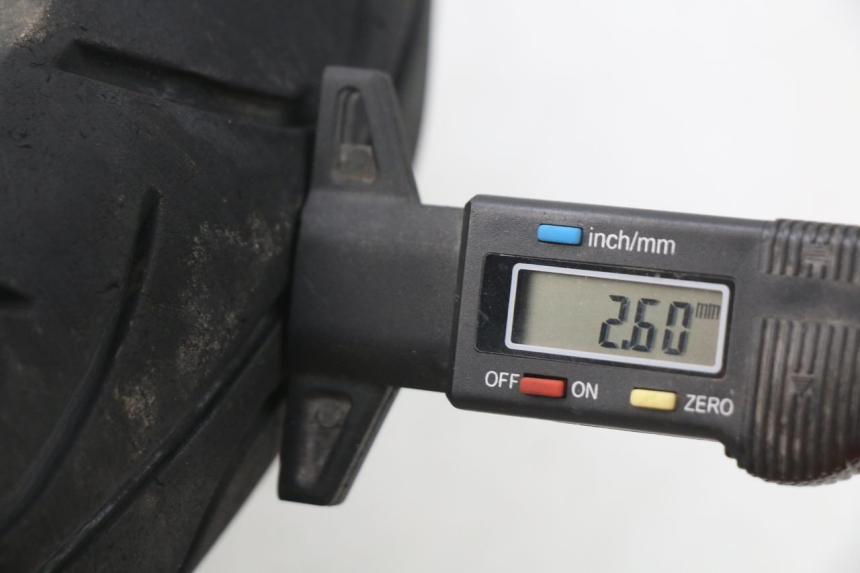 photo de CERCHIO ANTERIORE HONDA SCV LEAD 100 (2003 - 2007) - Dettaglio del componente