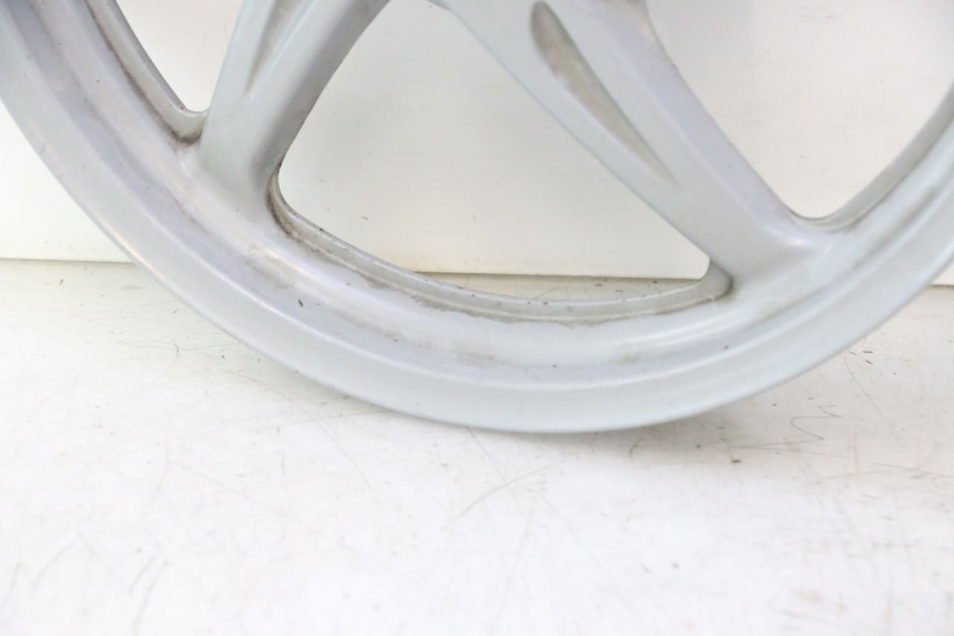 photo de CERCHIO ANTERIORE HONDA SH 125 (2001 - 2003) - Zoom sullo stato d'uso