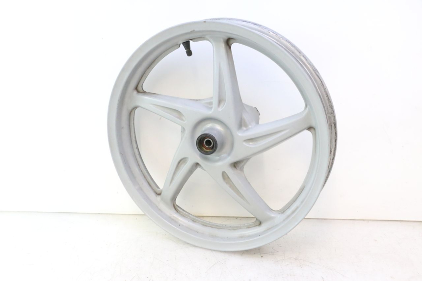 photo de CERCHIO ANTERIORE HONDA SH 125 (2001 - 2003) - Primo piano tecnico