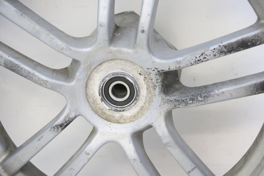 photo de CERCHIO ANTERIORE PEUGEOT SPEEDFIGHT 3 AIR 50 (2009 - 2015) - Foto prodotto supplementare