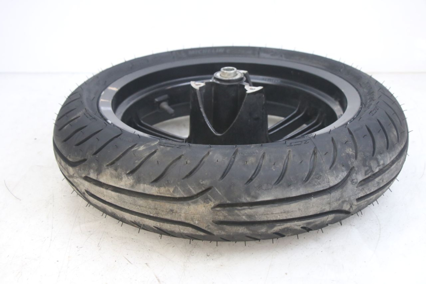 photo de CERCHIO ANTERIORE PEUGEOT SPEEDFIGHT 4 4T 50 (2015 - 2020) - Dettagli dei punti di fissaggio