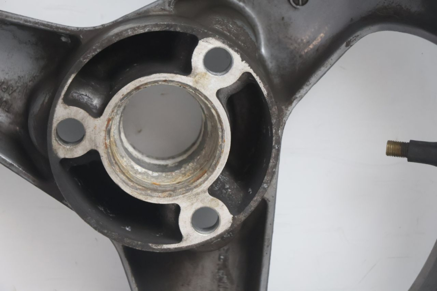photo de CERCHIO ANTERIORE PEUGEOT SPEEDFIGHT LC 50 (1996 - 2002) - Ricambio usato controllato