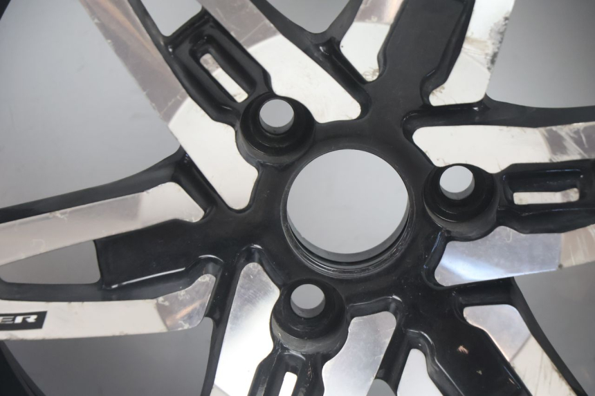 photo de CERCHIO ANTERIORE CAN-AM SPYDER RS 1000 (2008 - 2012) - Altra angolazione
