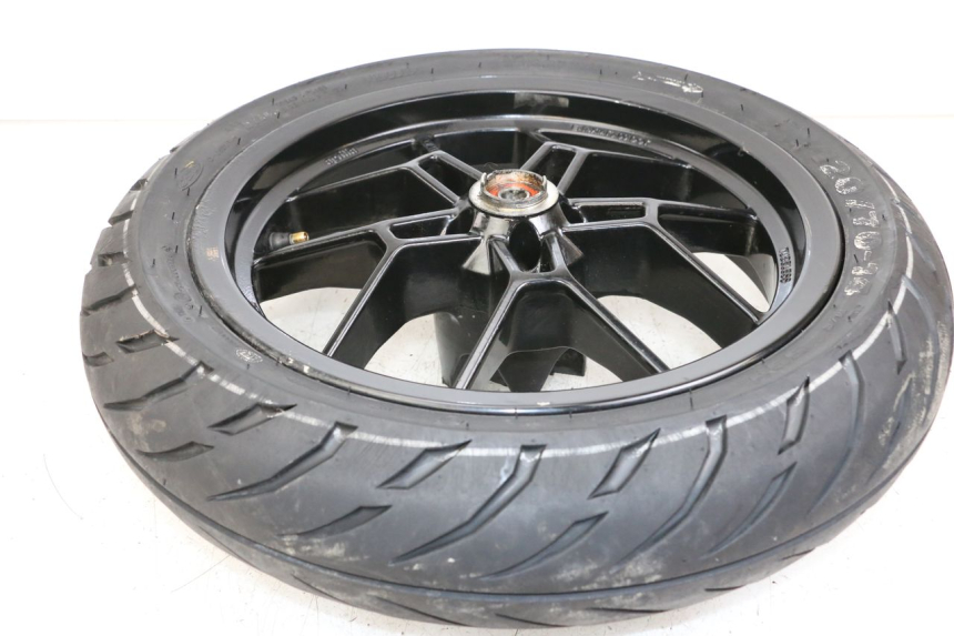 photo de CERCHIO ANTERIORE APRILIA SR MOTARD 50 (2012 - 2018) - Primo piano ad alta risoluzione