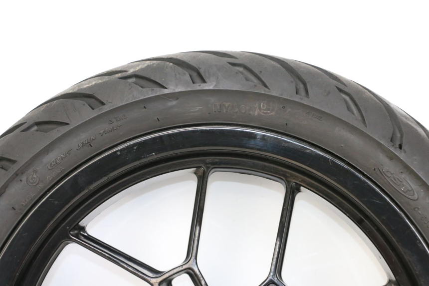 photo de CERCHIO ANTERIORE APRILIA SR MOTARD 50 (2012 - 2018) - Primo piano tecnico