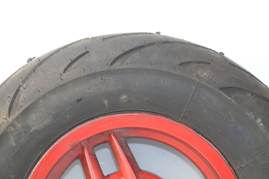 photo de CERCHIO ANTERIORE PEUGEOT STREETZONE 2T 50 (2014 - 2019) - Caratteristiche distintive