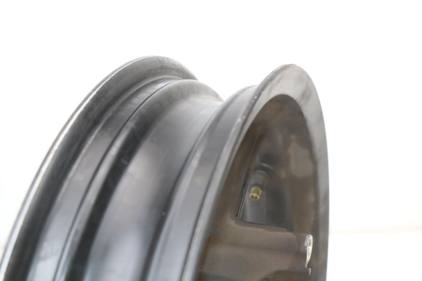 photo de CERCHIO ANTERIORE KYMCO SUPER 8 4T 50 (2021 - 2024) - Altra vista dell'articolo