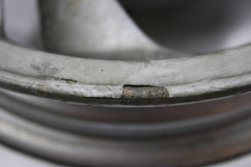 photo de CERCHIO ANTERIORE PEUGEOT SV 125 (1991 - 1994) - Vista d'insieme del prodotto