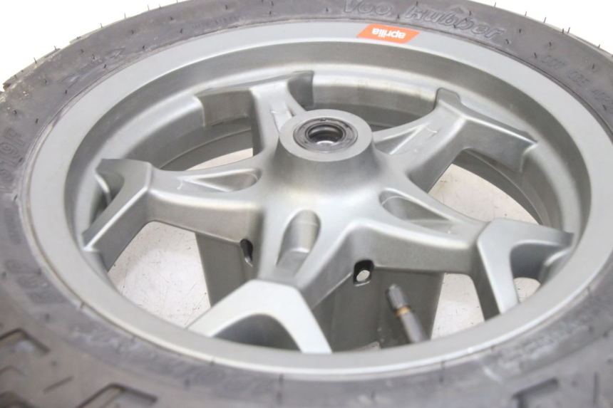 photo de CERCHIO ANTERIORE APRILIA SXR 50 (2021 - 2023) - Stato della superficie e materiale