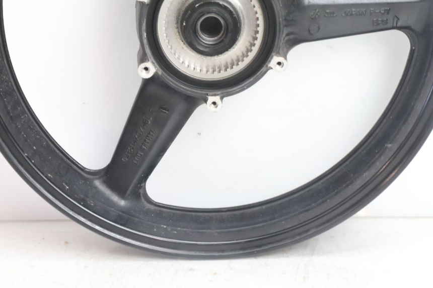 photo de CERCHIO ANTERIORE YAMAHA TDM ABS 900 (2002 - 2014) - Dettagli dei punti di fissaggio