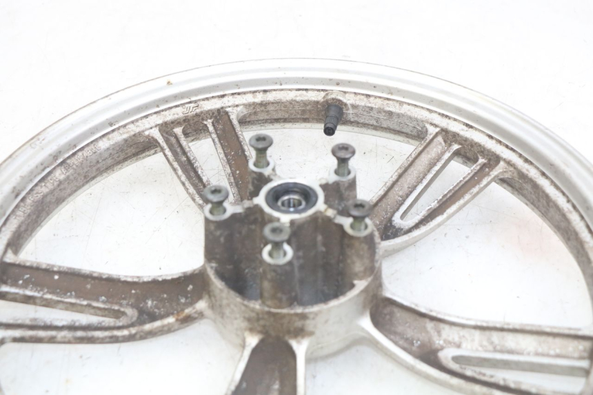 photo de CERCHIO ANTERIORE PEUGEOT TWEET 4T 50 (2010 - 2014) - Zoom sullo stato d'uso