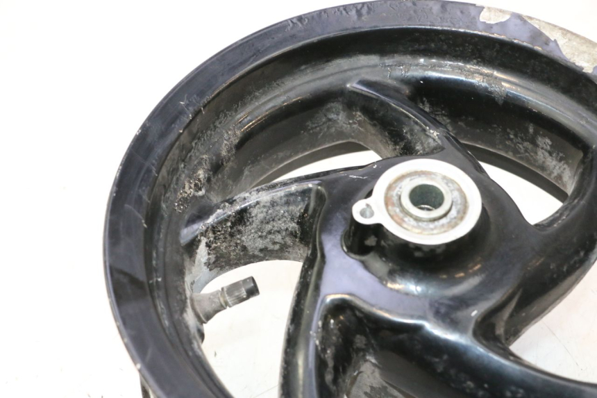 photo de CERCHIO ANTERIORE PIAGGIO TYPHOON 50 (2000 - 2009) - Caratteristiche distintive