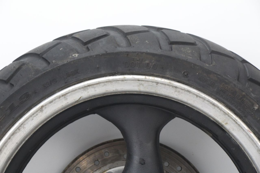 photo de CERCHIO ANTERIORE REVATTO URBA GT 125 (2007 - 2017) - Dettagli dei punti di fissaggio