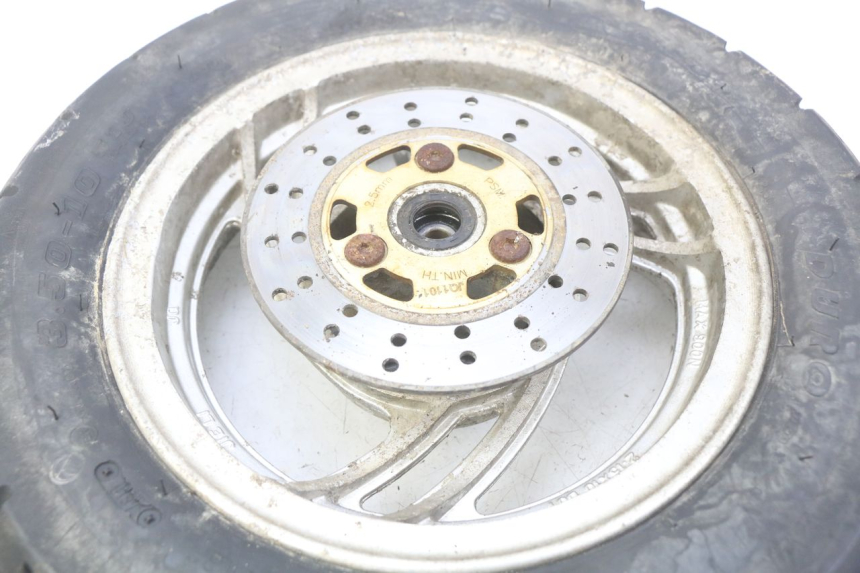 photo de CERCHIO ANTERIORE PEUGEOT V-CLIC VCLIC 50 (2007 - 2013) - Primo piano tecnico