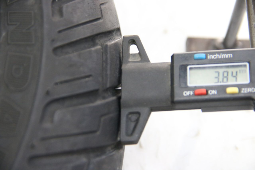 photo de CERCHIO ANTERIORE PIAGGIO VESPA GRANTURISMO 125 (2003 - 2007) - Stato della superficie e materiale