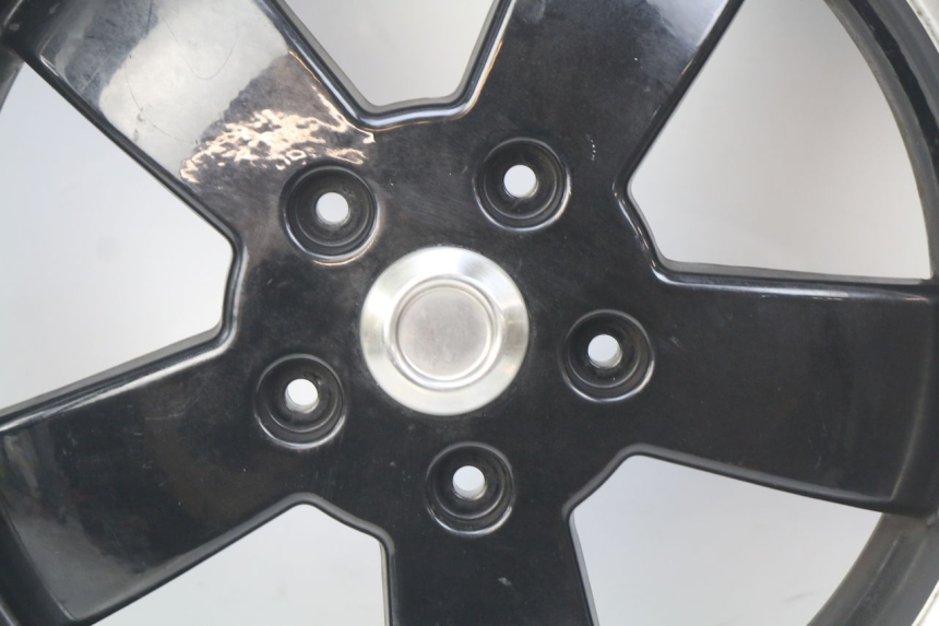 photo de CERCHIO ANTERIORE PIAGGIO VESPA GTS IGET ABS 125 (2017 - 2023) - Marcature e riferimenti originali