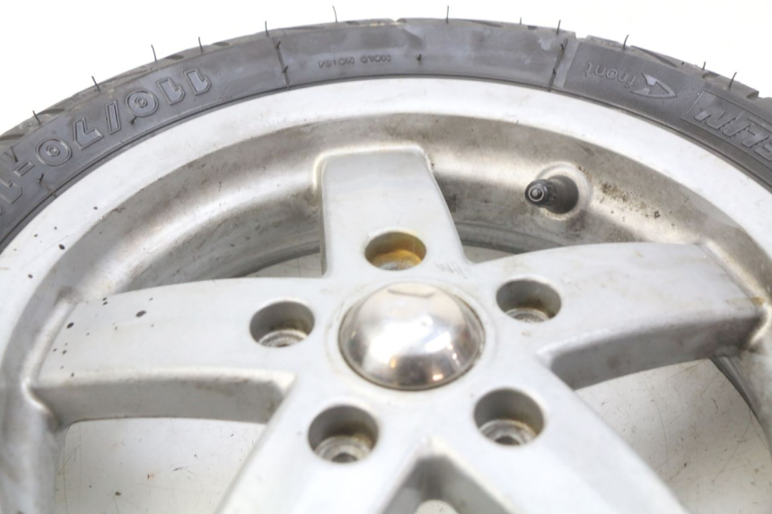 photo de CERCHIO ANTERIORE PIAGGIO VESPA LX 125 (2005 - 2010) - Primo piano tecnico