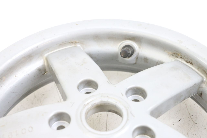 photo de CERCHIO ANTERIORE PIAGGIO VESPA LX 125 (2005 - 2010) - Caratteristiche distintive