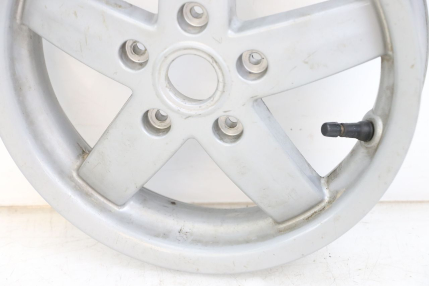 photo de CERCHIO ANTERIORE PIAGGIO VESPA LX 125 (2005 - 2010) - Primo piano tecnico