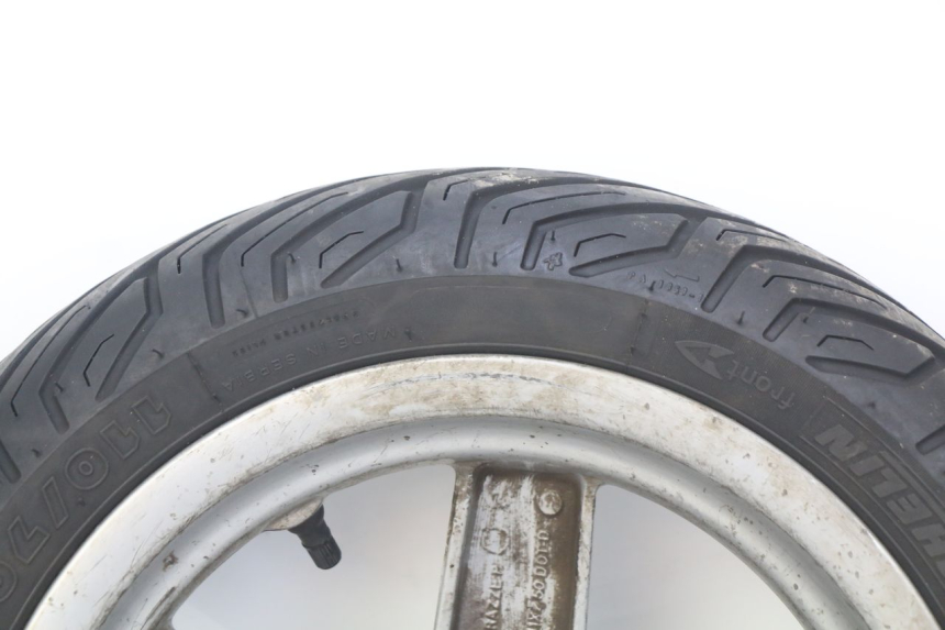 photo de CERCHIO ANTERIORE PIAGGIO VESPA LXV 125 (2006 - 2009) - Primo piano tecnico