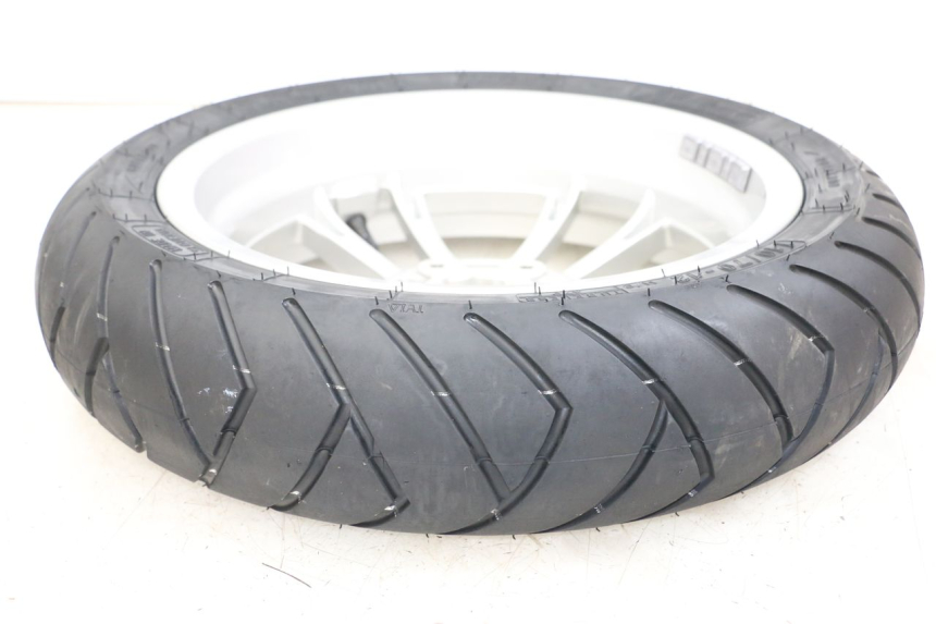 photo de CERCHIO ANTERIORE PIAGGIO VESPA PRIMAVERA 4T 50 (2021 - 2024) - Dettaglio del componente