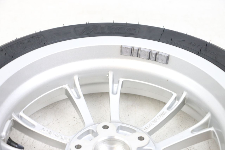 photo de CERCHIO ANTERIORE PIAGGIO VESPA PRIMAVERA 4T 50 (2021 - 2024) - Vista d'insieme del prodotto