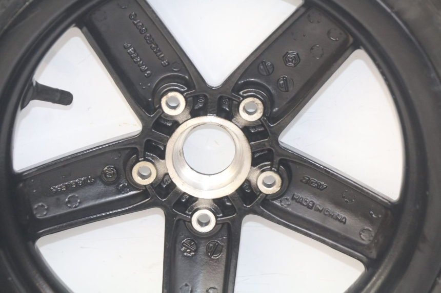 photo de CERCHIO ANTERIORE PIAGGIO VESPA S 2T 50 (2007 - 2014) - Marcature e riferimenti originali