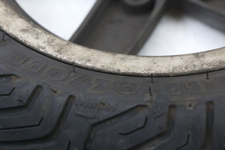 photo de CERCHIO ANTERIORE PIAGGIO VESPA S 2T 50 (2007 - 2014) - Ricambio usato controllato