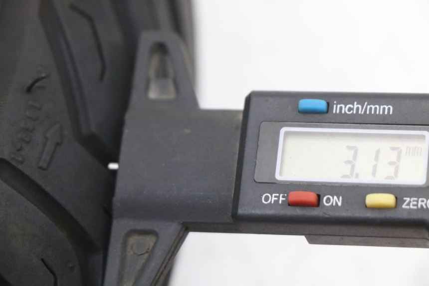 photo de CERCHIO ANTERIORE PIAGGIO VESPA S 2T 50 (2007 - 2014) - Marcature e riferimenti originali