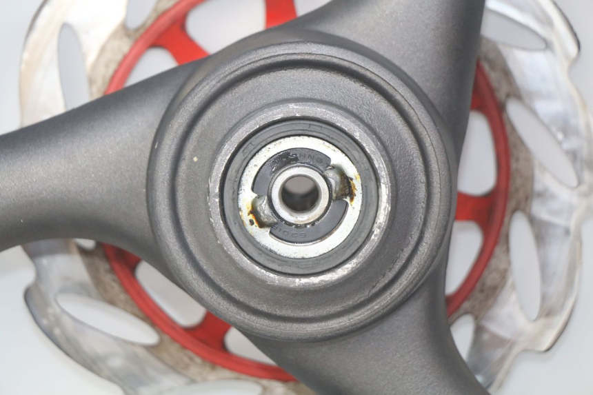 photo de CERCHIO ANTERIORE EUROCKA VIRTUALITY GT 4T 50 (2011 - 2017) - Caratteristiche distintive