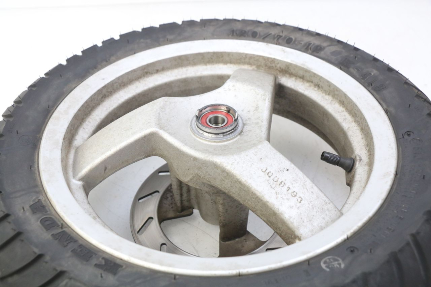 photo de CERCHIO ANTERIORE PEUGEOT VIVACITY NEW 2T 50 (2008 - 2017) - Altra angolazione