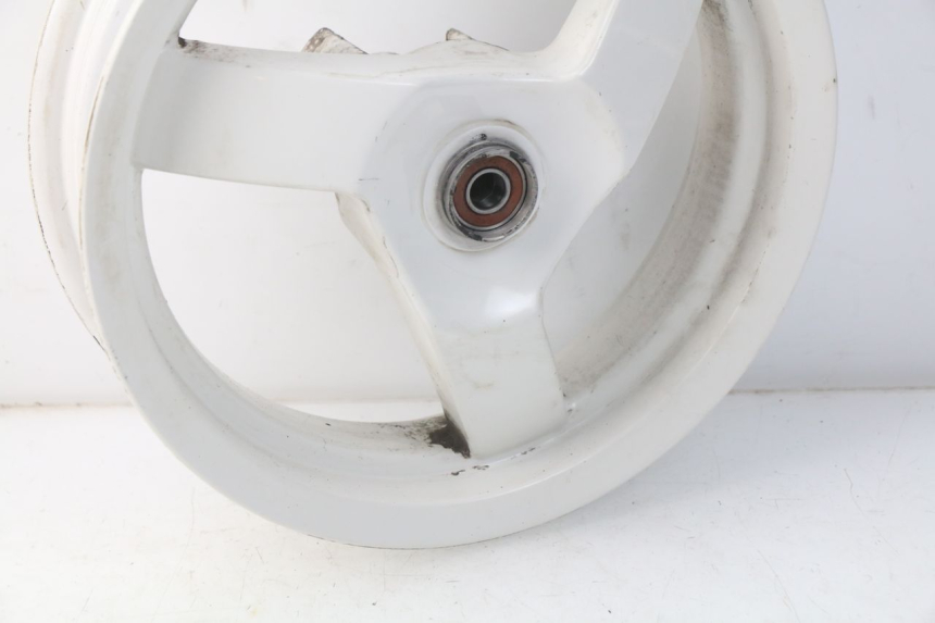 photo de CERCHIO ANTERIORE PEUGEOT VIVACITY NEW 4T 50 (2008 - 2017) - Primo piano tecnico