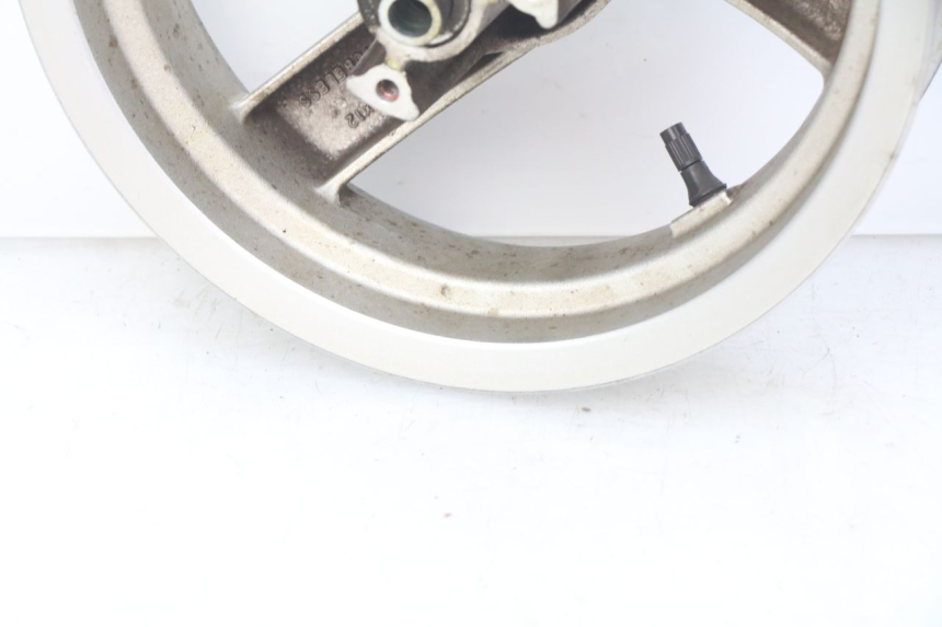 photo de CERCHIO ANTERIORE PEUGEOT VIVACITY NEW 4T 50 (2008 - 2017) - Zoom sullo stato d'uso